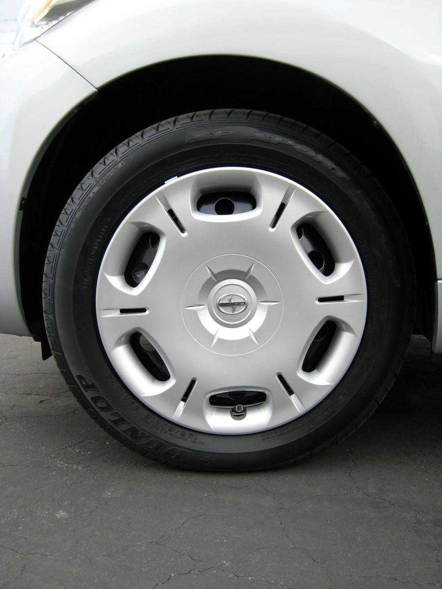  Scion xD 2007 года  (фото 73 из 113)